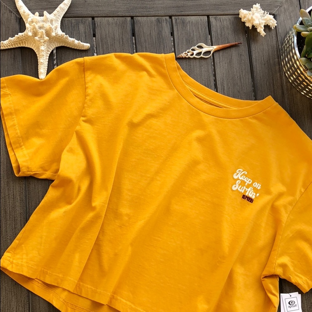 🌴🌼RIP CURL- KEEP ON SURFIN CROP TOP🌼🌴 - Picture 11 of 13